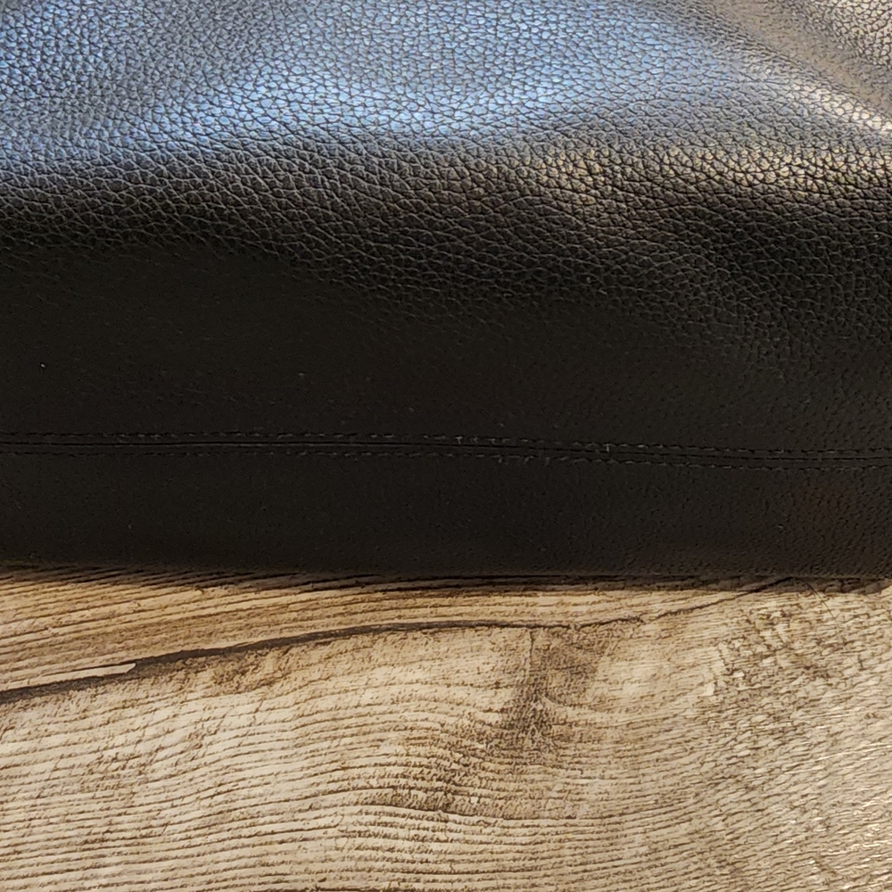 Longchamp Pebbled Leather Shoulder Bag - Picture 3 of 5